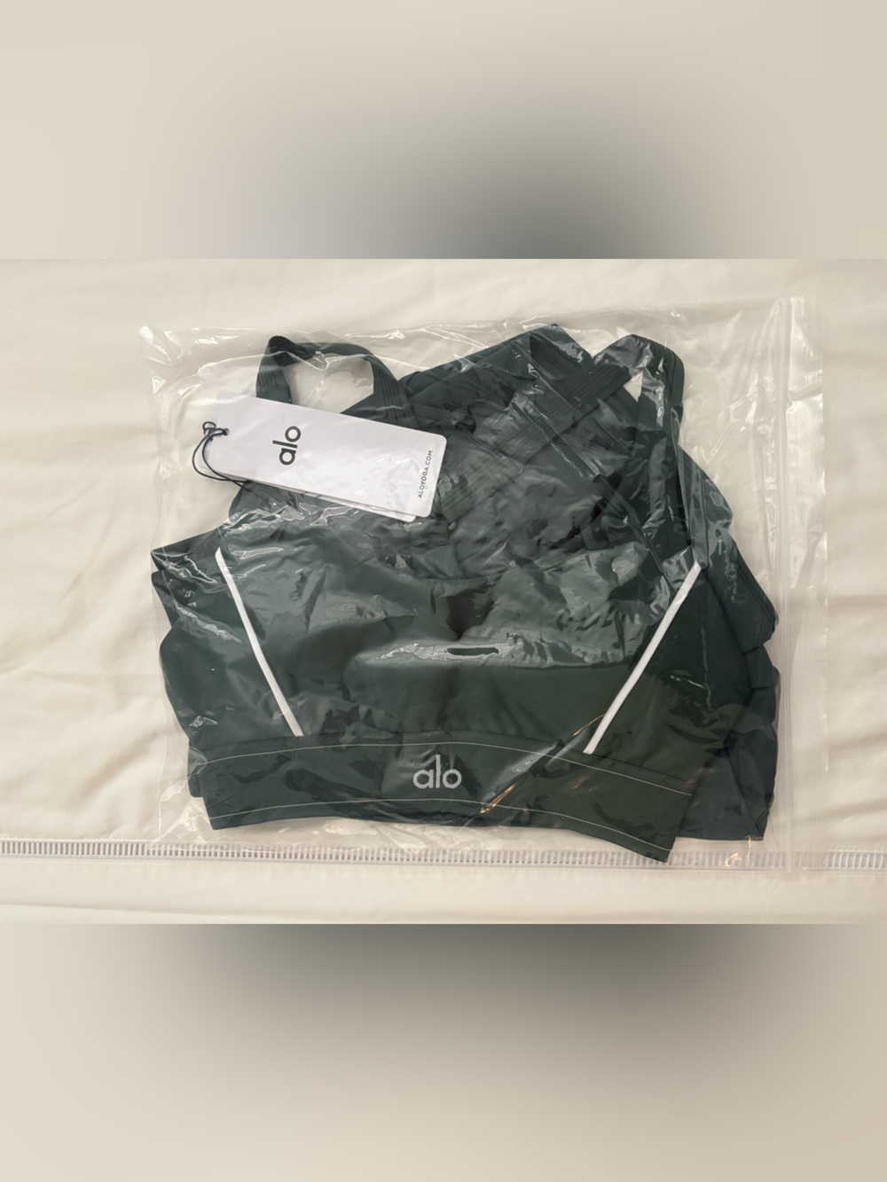 Alo yoga set airlift suit up bra and match point short size s both BNWT - Picture 6 of 6